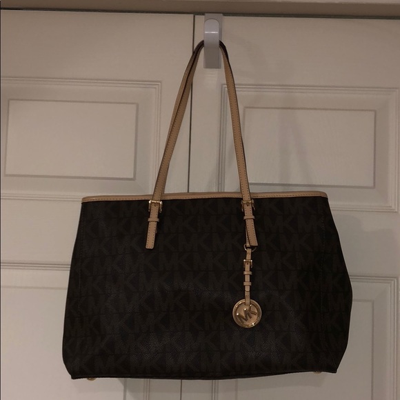 Michael Kors Handbags - Michael Kors tote bag